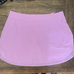 Outdoor Voices (Style: The Exercise 3” Skort, Size: Medium)